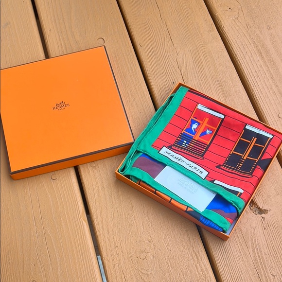 Hermès Colorful Silk Scarf - Picture 1 of 4